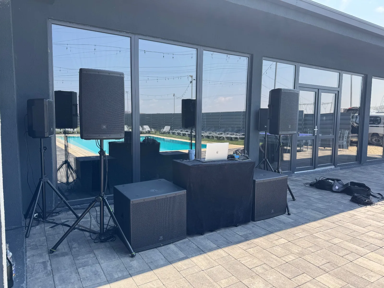 Sonorizare JBL — 2 boxe EON 615 + 2 subwoofere (Setup 3)